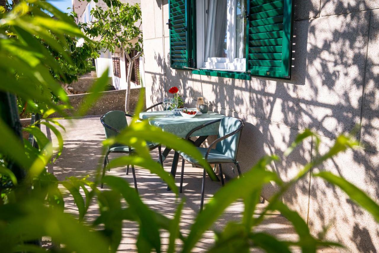 Korallion Apartment Sibenik Bagian luar foto